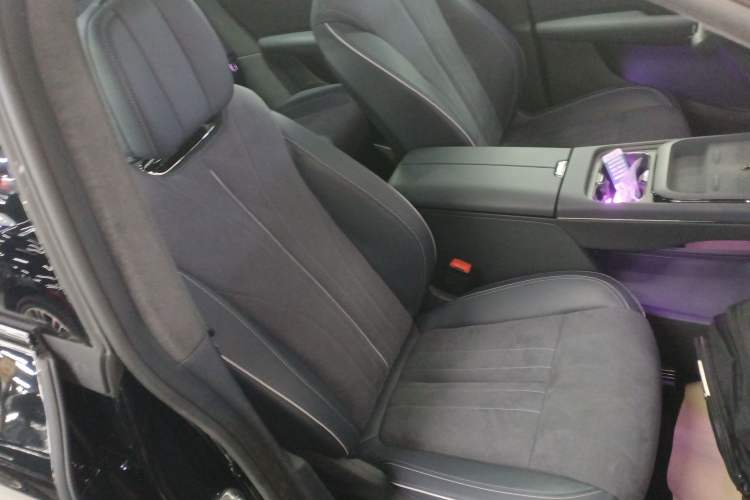 Used VOYAH COURAGE 2024 Four-Wheel Drive Global Edition
