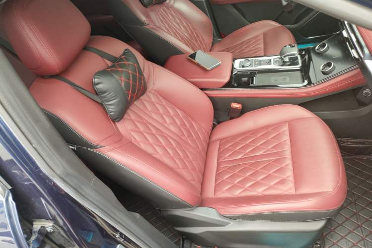 Used JETOUR X70 PLUS 2023 1.6T DCT Stronger PRO 5-Seater