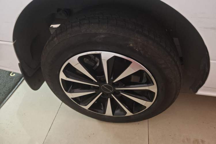 Used FORTHING M7 2022 Lingjue Model 2.0T Automatic Earl Edition
