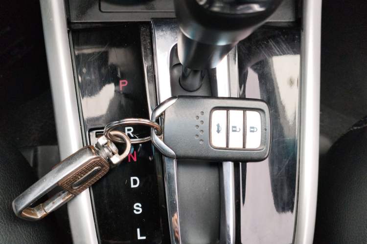 Used Honda Crider 2016 1.8L CVT Luxury Edition
