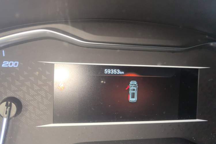 Used SAIC MAXUS G10 2023 2.0T Manual Multi-Function Version Diesel 7/8/9 Seats