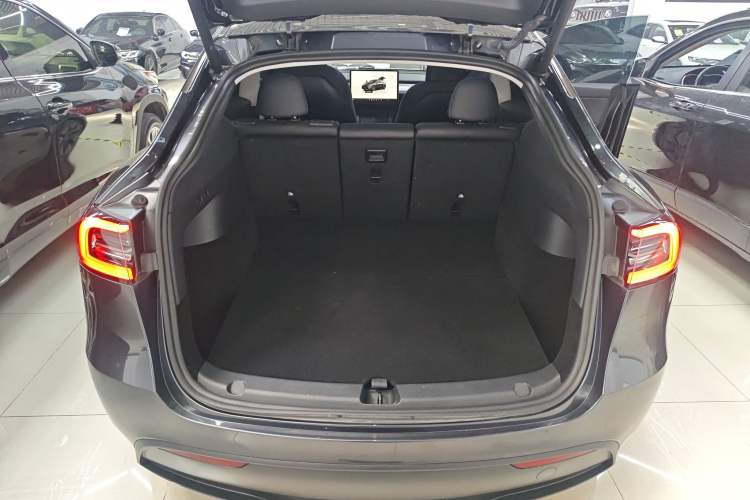 Used Tesla Model Y 2024 Rear-Wheel-Drive Version