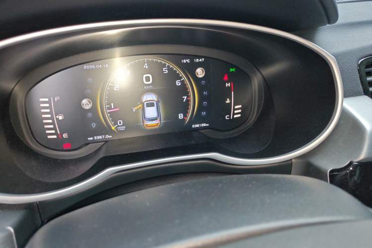 Used Geely Auto Emgrand X7 Sport 2022 1.8TD DCT Zhiya Trim Odometer Close Up