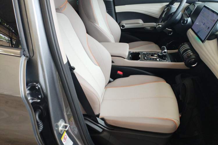 Used BYD Yuan PLUS 2024 Honor Edition 510KM Leading Model Right Front Seat