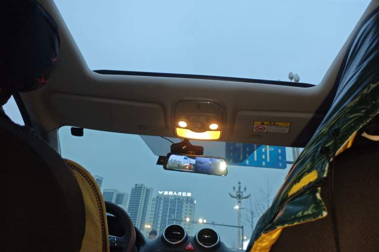 Used Haval H6 2015 Upgraded Model 1.5T Manual Two-Wheel Drive Elite Version