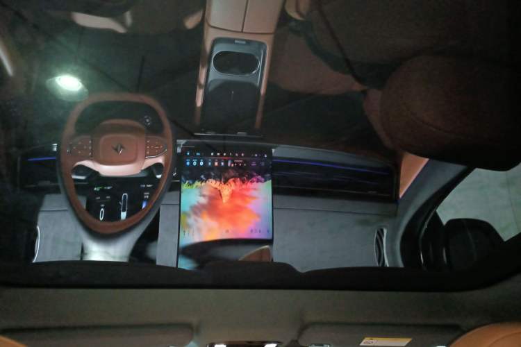 Used Dongfeng eπ eπ007 2025 Model Pure-Electric 565 All-Wheel-Drive Max Leading Edition