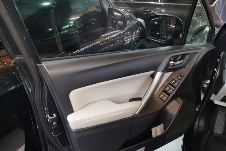 Used Subaru Forester 2013 2.5i Automatic Luxury Edition