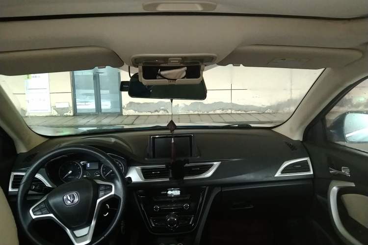 Used CHANGAN Alsvin V7 2015 1.6L Manual Enjoyment Model China IV Standard Headliner