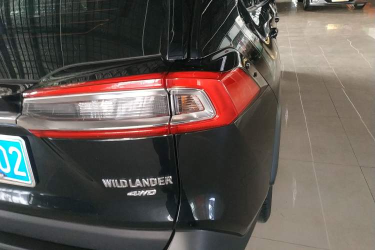 Used Toyota Wildlander 2021 2.0L CVT 4x4 Luxury Edition