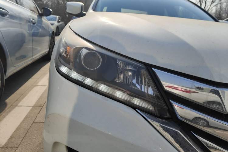 Used Honda Accord 2015 2.0L EX Luxury Edition
