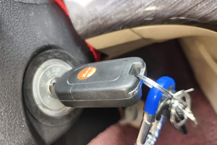 Used CHANGAN Raeton 2014 1.8T Automatic Elite Anniversary Edition China IV Standard
