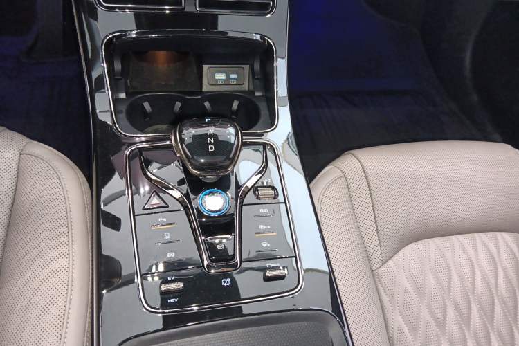 Used BYD Han 2025 DM-i 125KM Prestige Model