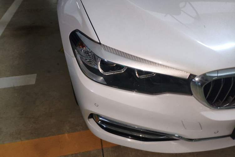 Used BMW 5 Series 2019 Updated 530Li xDrive Luxury Package Right Front Headlight