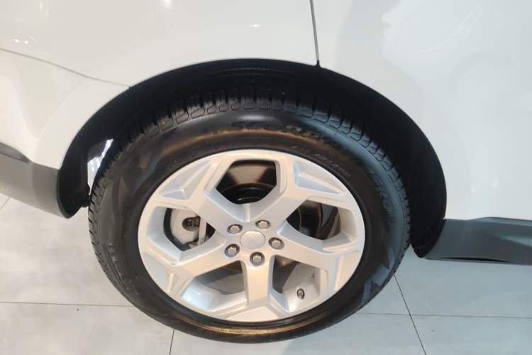 Used Land Rover Range SportNew Energy 2021 P400e SE Right Rear Wheel Hub