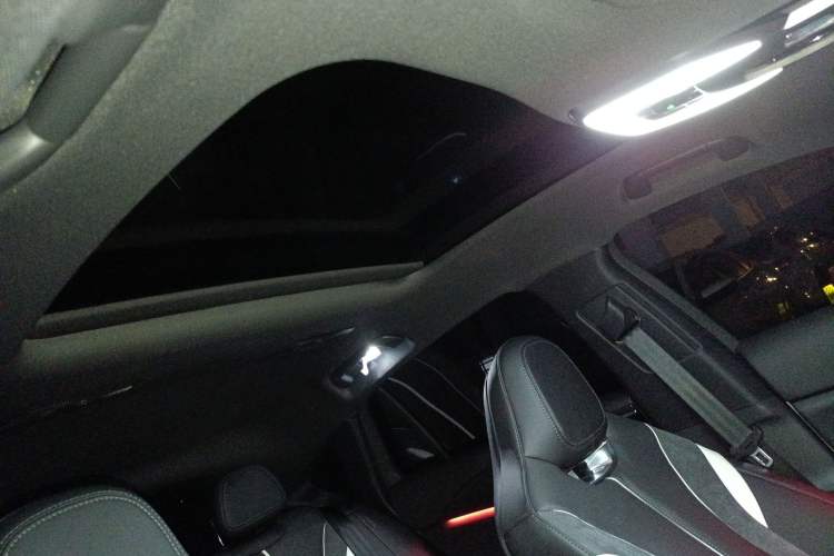 Used Hongqi H6 2024 2.0T ZhiShang Version
