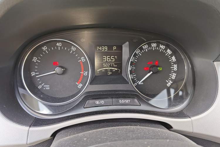 Used Skoda Fabia 2015 1.6L Automatic Sport Edition
