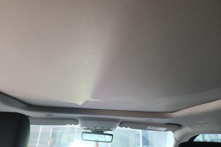 Used Land Rover Range Evoque 2023 Aurora L 249 PS Luxury Edition Headliner