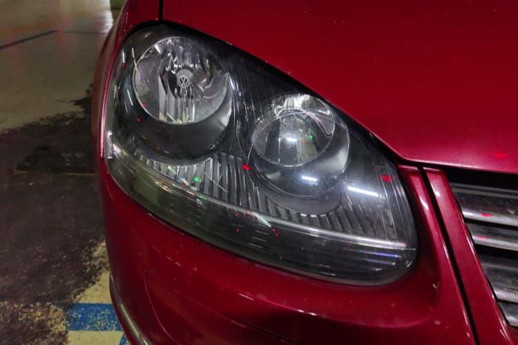 Used Volkswagen Sagitar 2011 1.4 TSI Automatic Luxury Edition
