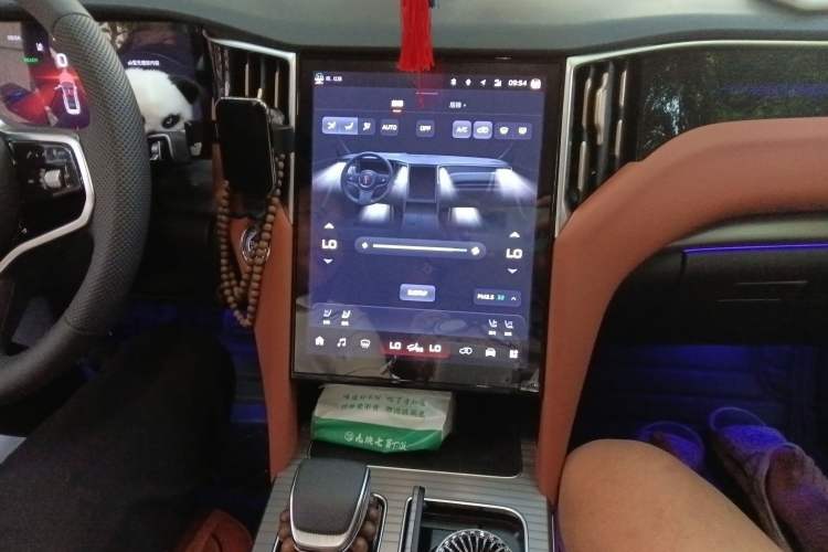 Used Hongqi HS7 PHEV 2024 2.0T PHEV Four-Wheel Drive Flagship Edition 6 Seats