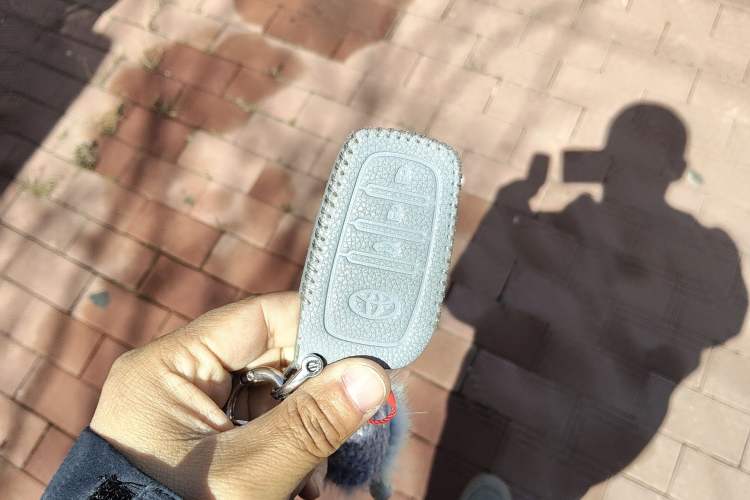 Used Toyota Levin 2017 Revised 185T CVT Elite Edition China V Standard Vehicle Key