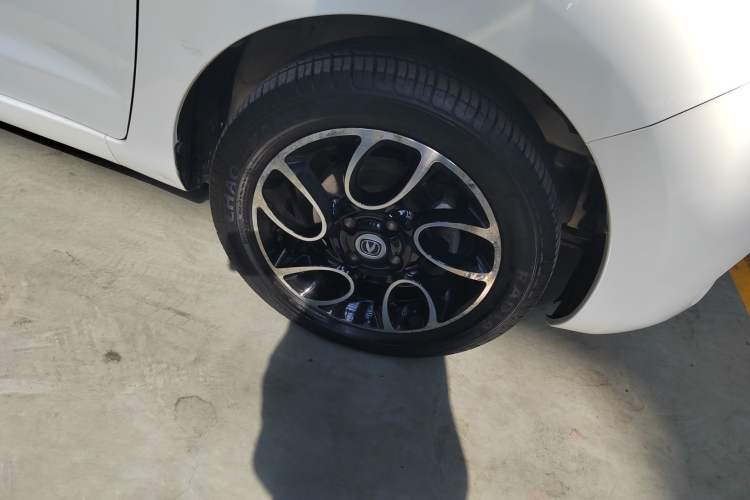 Used CHANGAN Benni 2015 1.4L IMT Luxury Model China V Standard
