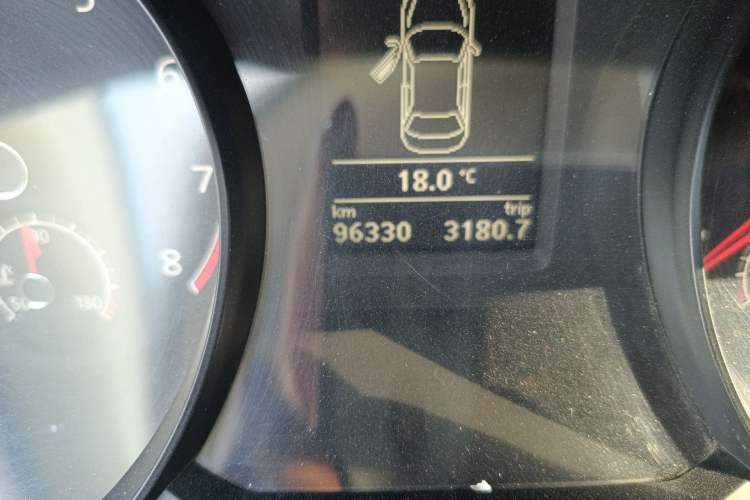 Used Volkswagen Passat 2017 280TSI DSG Luxury Edition
