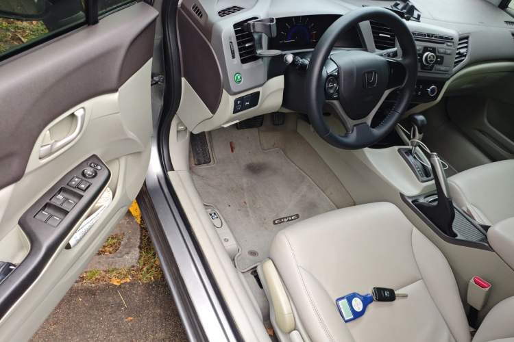 Used Honda Civic 2012 1.8L automatic comfort version
