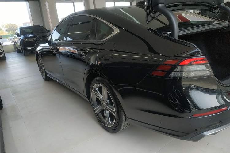 Used Honda Accord 2025 260TURBO Prestige Edition
