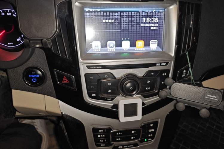 Used BYD e5 2017 300 Prestige Edition
