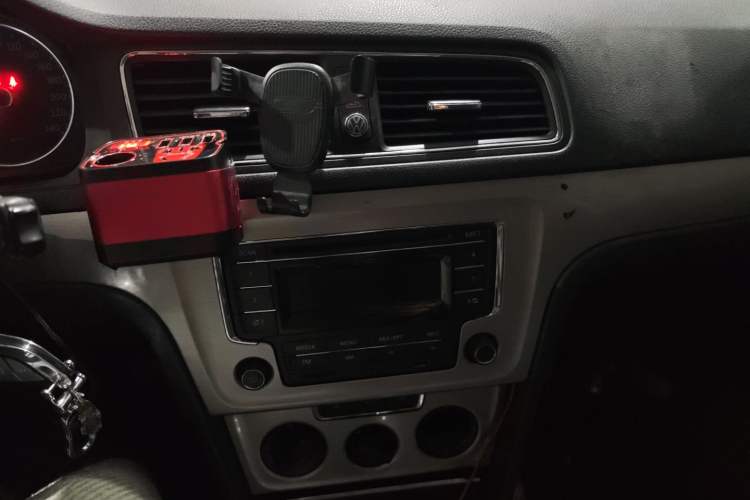 Used Volkswagen Lavida 2013 Revised Classic 1.6L Manual Fashion Edition
