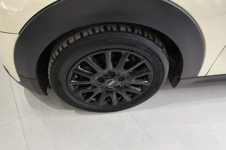 Used MINI MINI 2019 1.5T COOPER Classic Edition