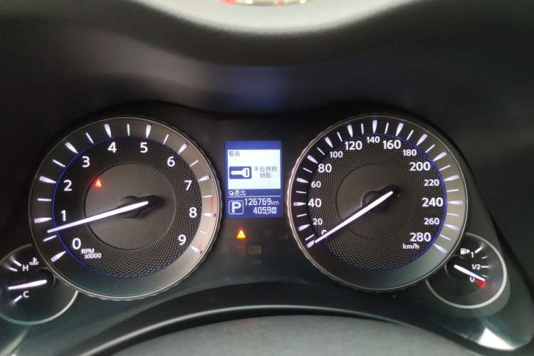 Used Infiniti Q70 2017 Q70L 2.5L Enjoyment Edition
