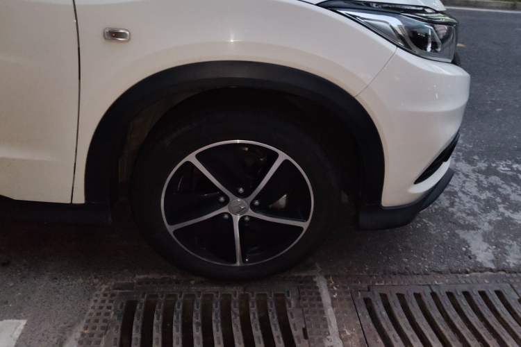 Used Honda Vezel 2020 1.5L CVT Pioneer Edition