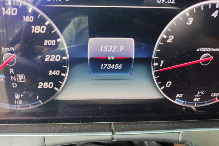 Used Mercedes-Benz E-Class 2017 E 300 L Sporty and Stylish Model