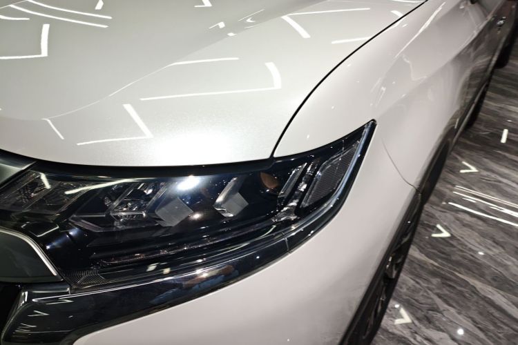 Used Mitsubishi Outlander 2021 2.4L 4x4 Comfort Edition 5 Seats Left Front Headlight