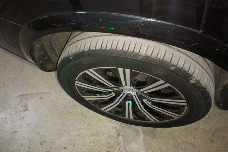 Used Volvo XC90 New Energy 2021 E-Drive Hybrid T8 Luxury Flagship 7-Seater Exterior 8