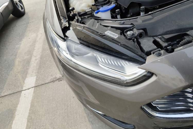 Used Ford Mondeo 2013 2.0L GTDi 200 Luxury Model
