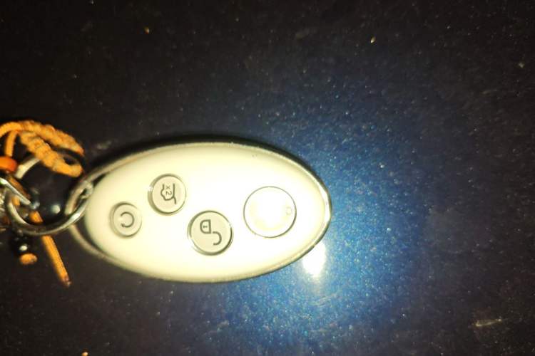 Used BYD Song MAX 2018 1.5T Automatic Smart Connect Luxury 6-Seater
