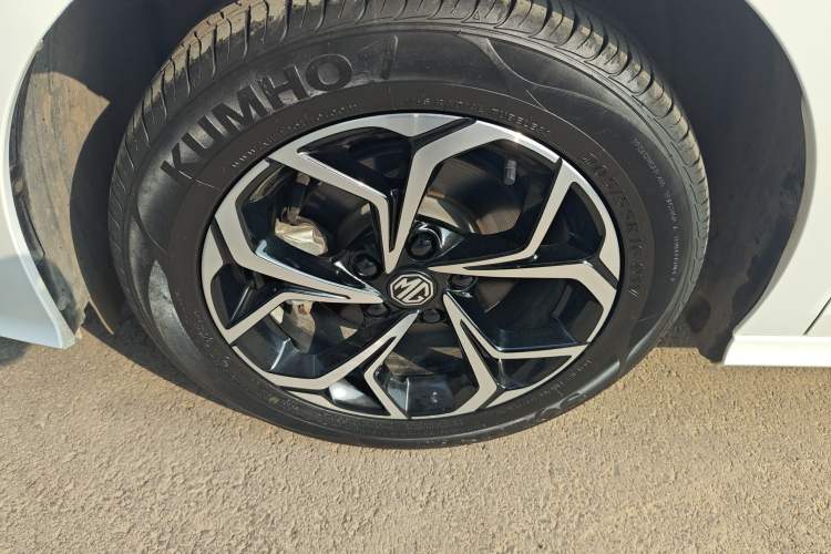 Used MG 5 2023 180 DVVT CVT Fashion Edition