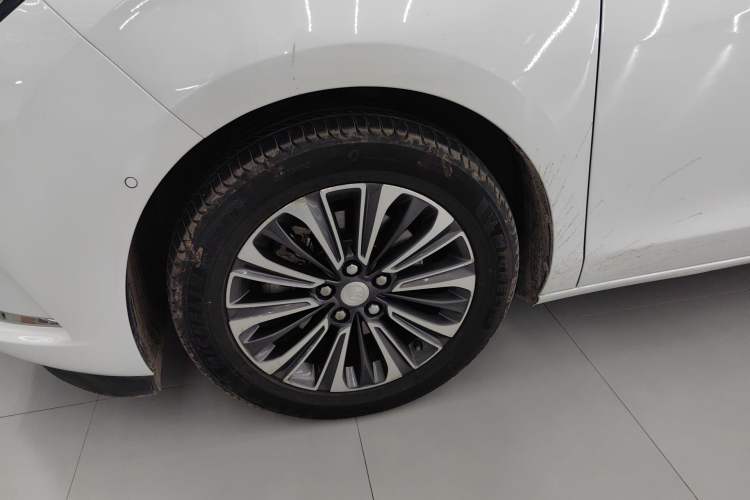 Used Buick GL8 2021 ES Landtrek 653T Luxury Model