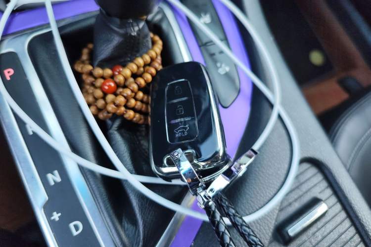 Used Kia K5 2012 2.0L Automatic Premium
