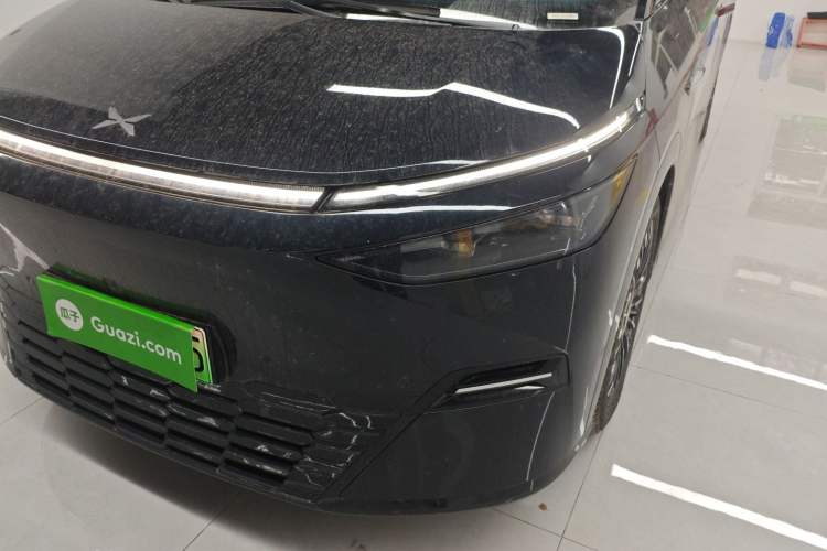 Used XPeng X9 2025 740 Ultra-Long Range Max
