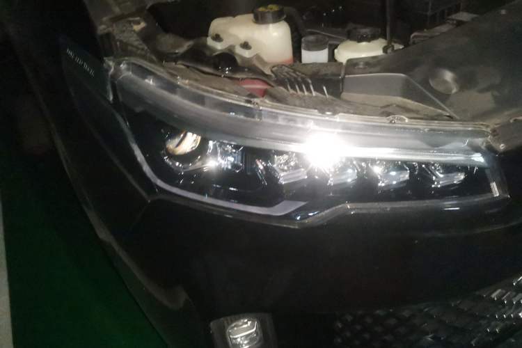 Used Iveco Fidato 2023 C30 Passenger Van 2.0T 110kW Automatic Xingtu Version Low Roof