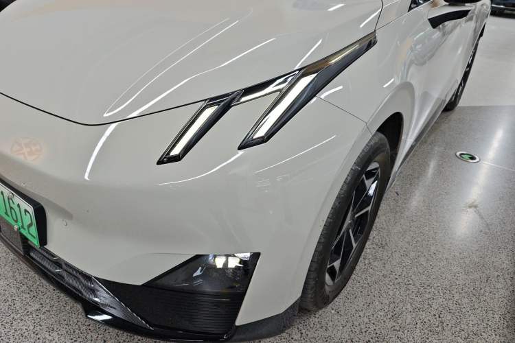 Used Lynk & Co Z20 2026 Model 430km Rear-Wheel Drive Pro
