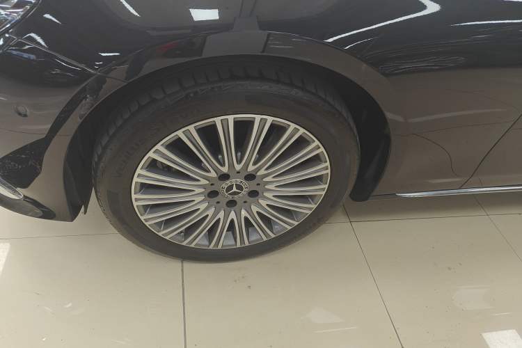 Used Mercedes-Benz E-Class 2021 Restyled E 300 L Luxury Edition