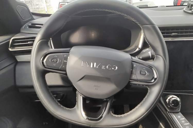 Used Lynk & Co 01 2023 1.5TD EM-F AM

