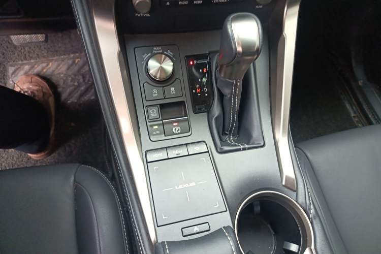 Used Lexus NX 2018 300 All-Wheel Drive Fēngshàng Edition