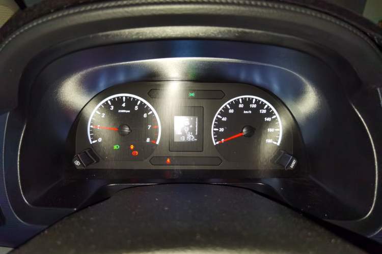 Used FORTHING Lingzhi 2022 M5L 1.6L Utility Model 7 Seats