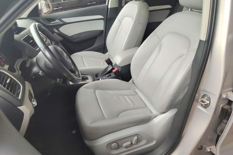 Used Audi Q3 2015 35 TFSI quattro Technology Edition
