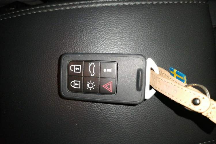 Used Volvo XC60 2017 T5 AWD Smart Upgrade Edition